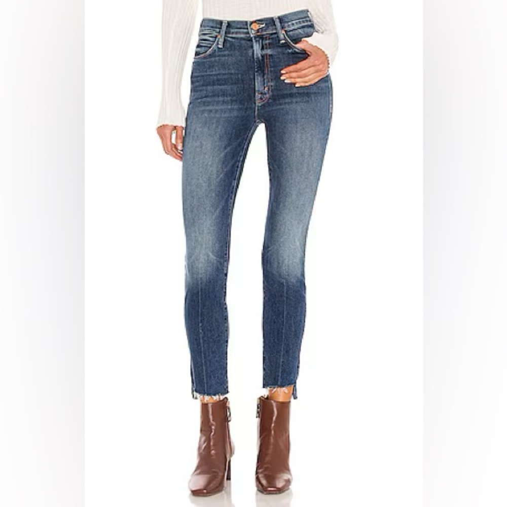 MOTHER Stunner Zip Ankle Step Fray in Walking On Coals